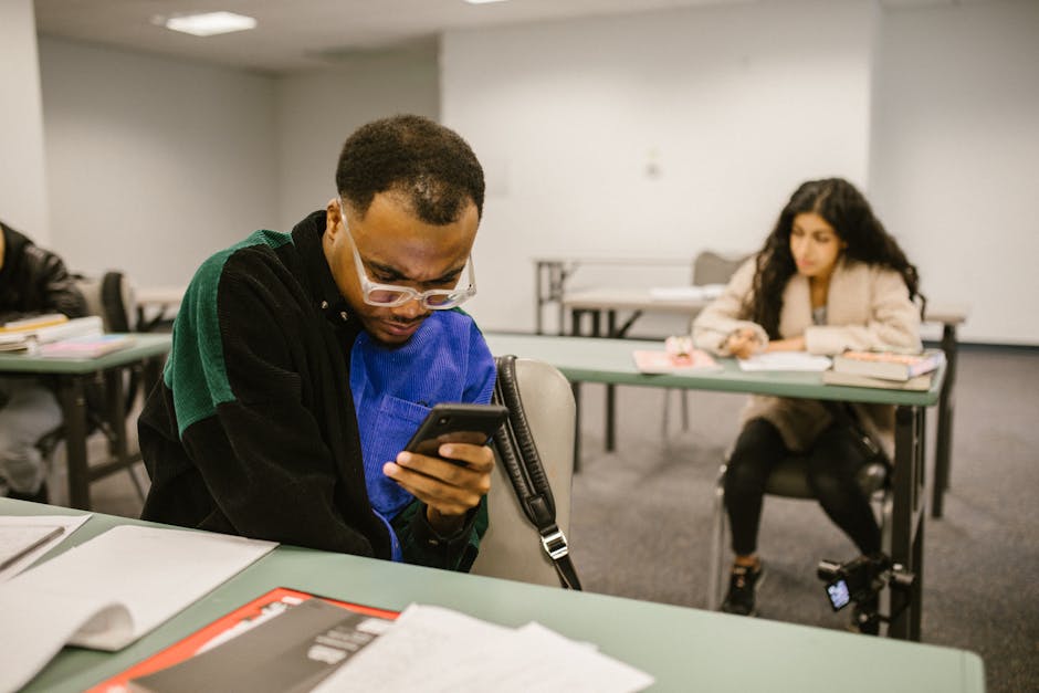 Mobile Contracts for Students