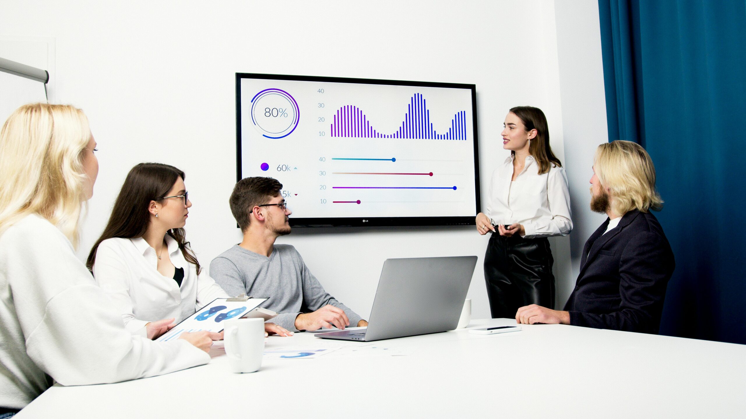 Candidate presenting ideas during a group assessment task