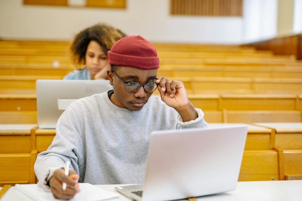 Student Finance Eligibility - student guide illustration