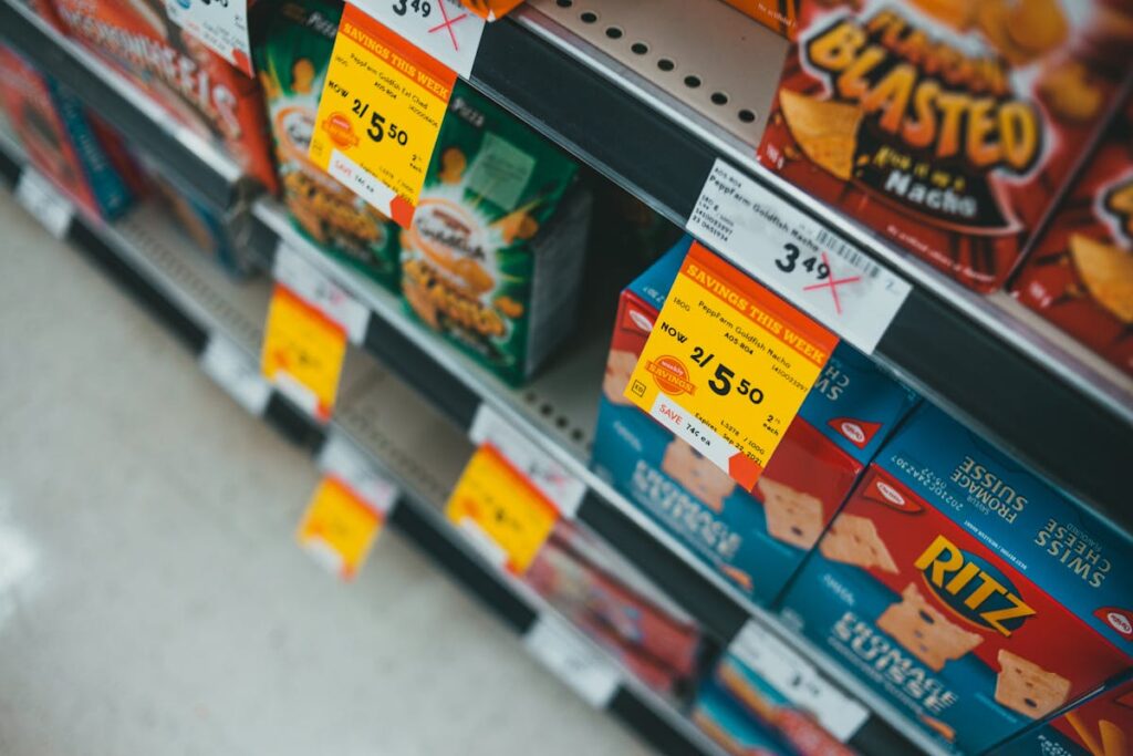 Supermarket snack aisle with budget-friendly options for students